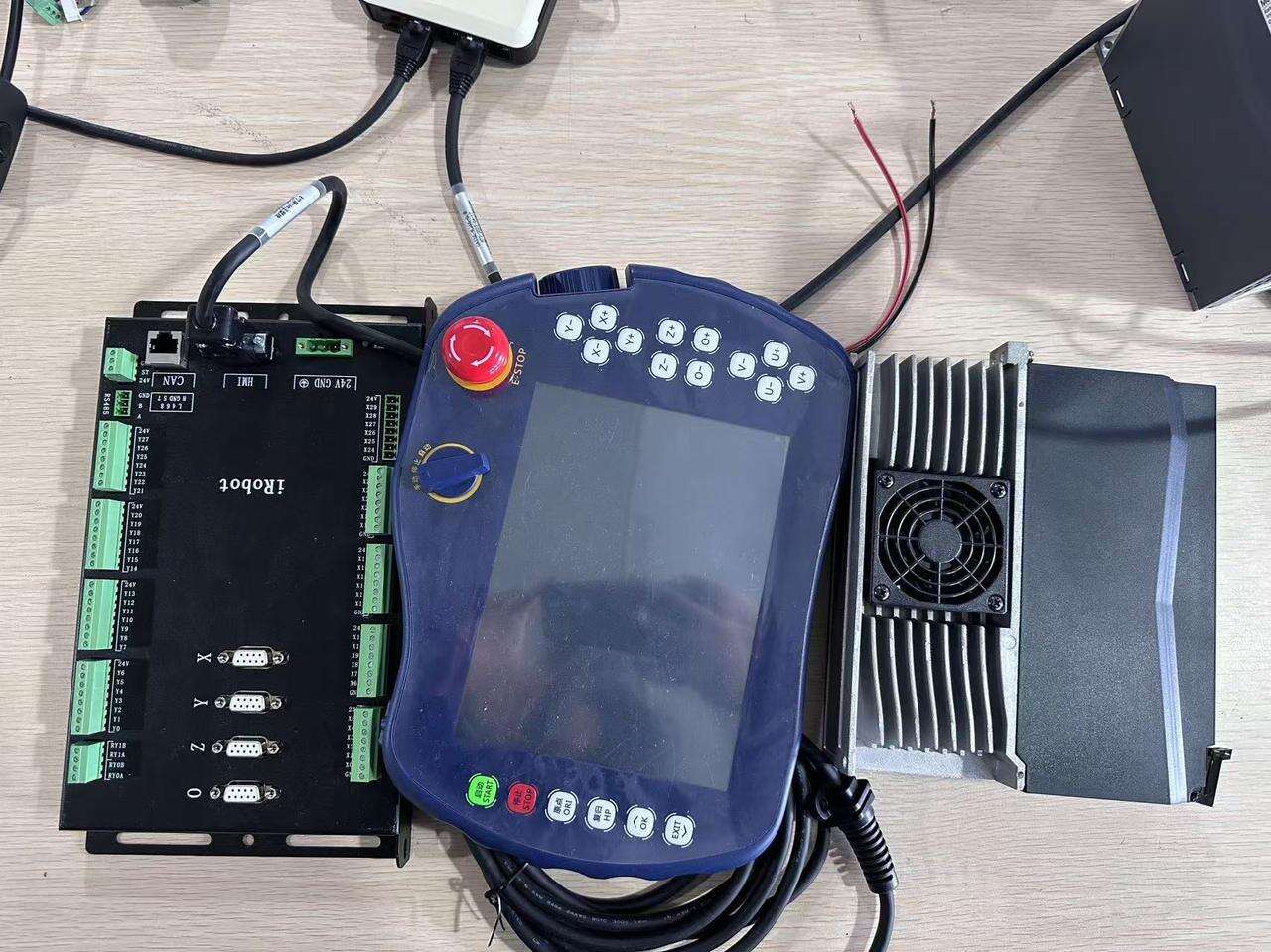 彩神vll全新可编程运动控制器PCMM2G盛大发布直播抢先看！(图1)