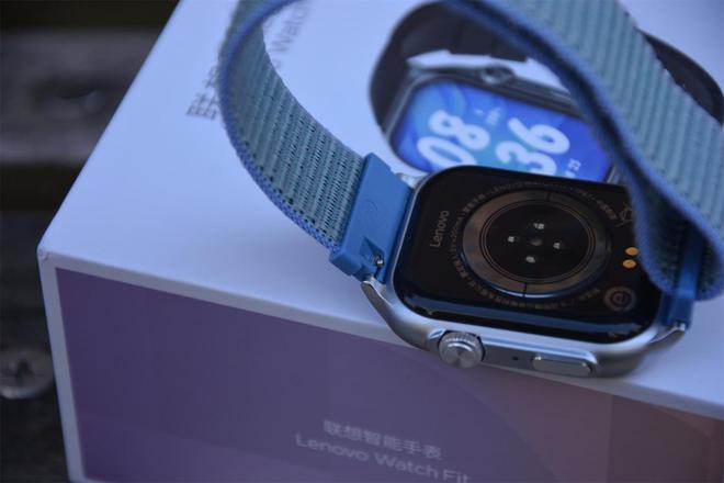 彩神vll为青春代言联想Lenovo Watch Fit运动手表体验智能贴心高颜值(图7)