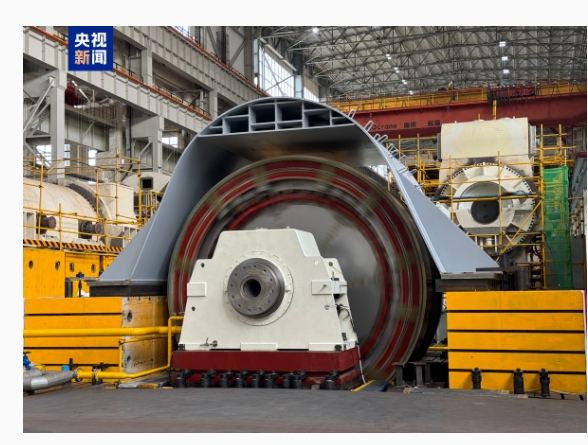 既是稳压器又是储存器 这个彩神vll巨型“充电宝”不一般(图2)