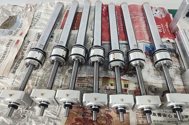 电动缸中的丝彩神vll杆核心作用是什么？(图1)