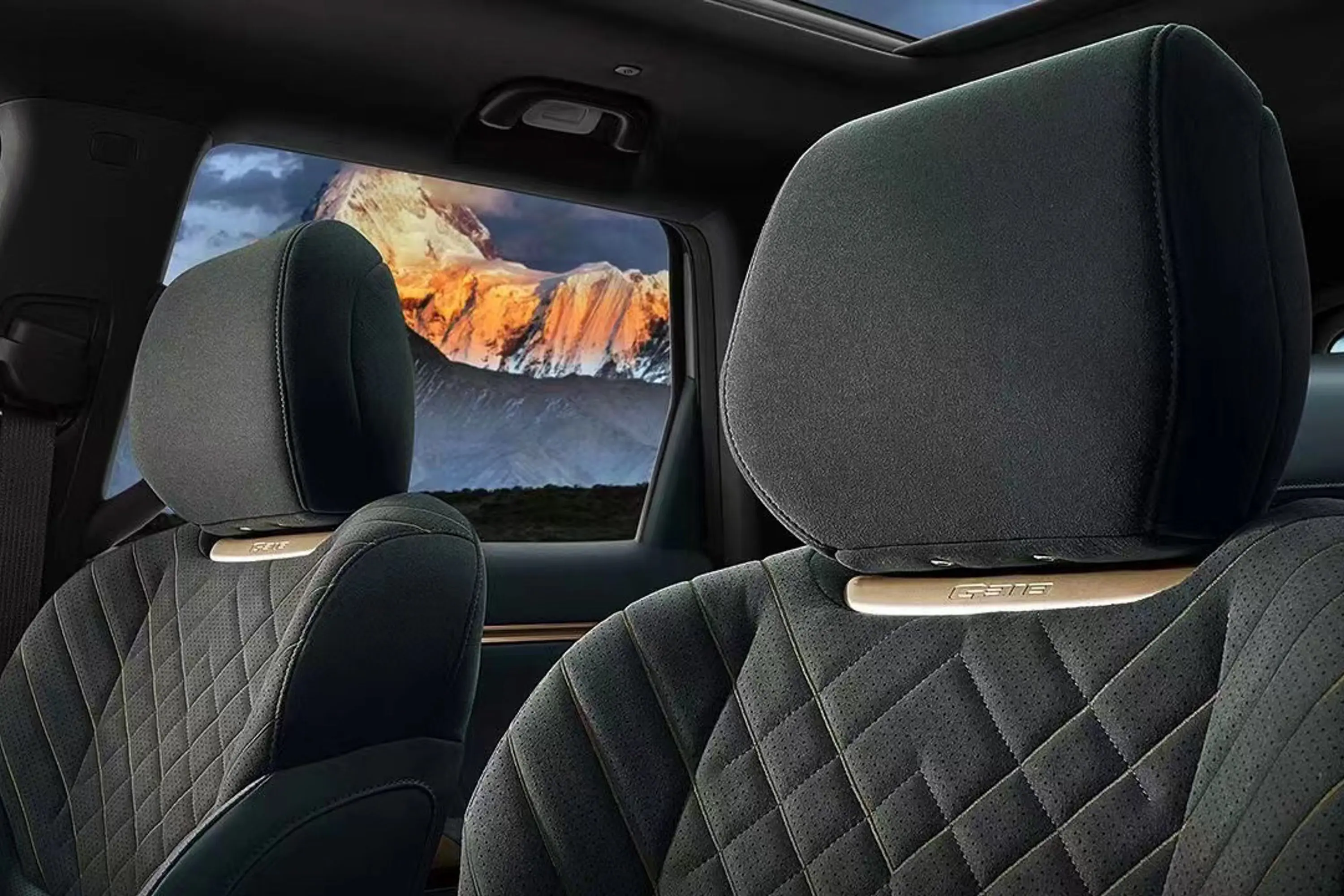 深蓝G3彩神vll18正式上市有四驱双电机价格非常亲民(图6)