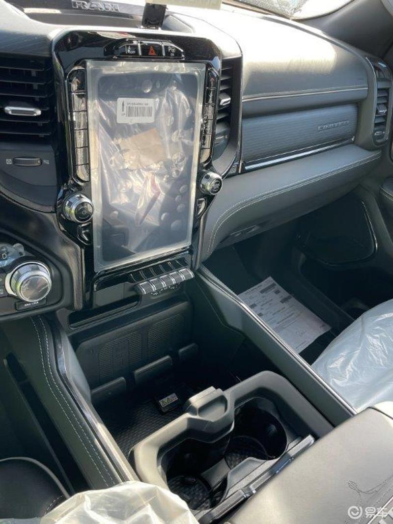 彩神vll25款道奇公羊LTD限量版暗夜版国内首批新车销售(图6)