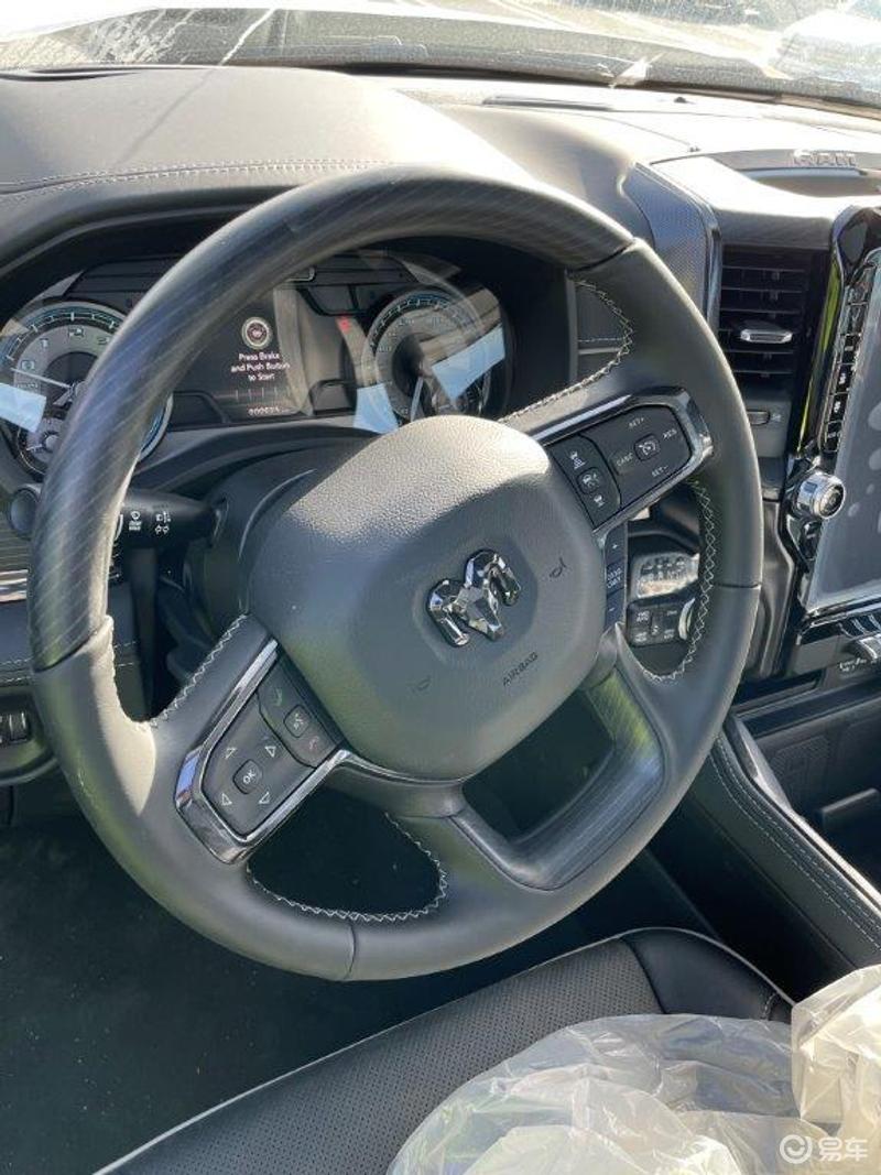 彩神vll25款道奇公羊LTD限量版暗夜版国内首批新车销售(图5)