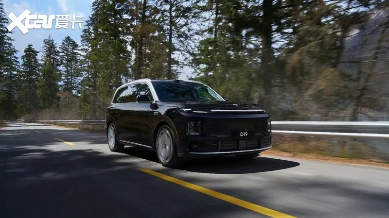 彩神vll零跑D19售价2198万起重塑旗舰平权新时代(图3)