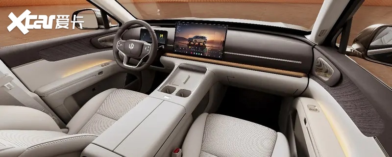 彩神vll零跑D19售价2198万起重塑旗舰平权新时代(图4)