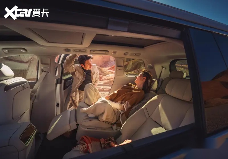 彩神vll零跑D19售价2198万起重塑旗舰平权新时代(图6)